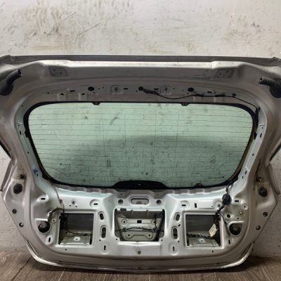 Дверь багажника Opel Astra J 2009 A14XER хетчбэк 5дв., Задн. - изображение 10