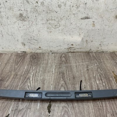Молдинг крышки багажника Ford Fiesta 5 2007 хетчбэк 3дв. FUJA Задн. - изображение 3