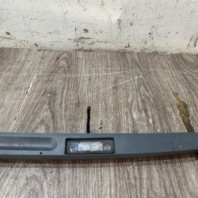 Молдинг крышки багажника Ford Fiesta 5 2007 хетчбэк 3дв. FUJA Задн. - изображение 2