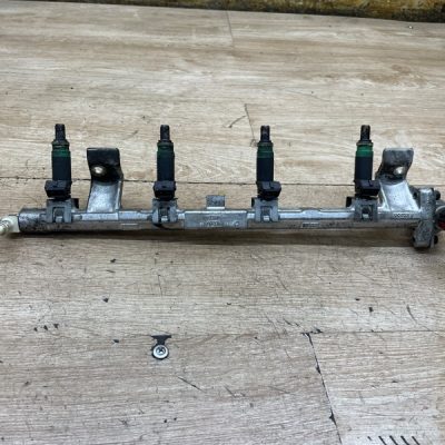 Топливная рампа Ford Fiesta 2005 FUJA хетчбэк 3дв. - изображение 4