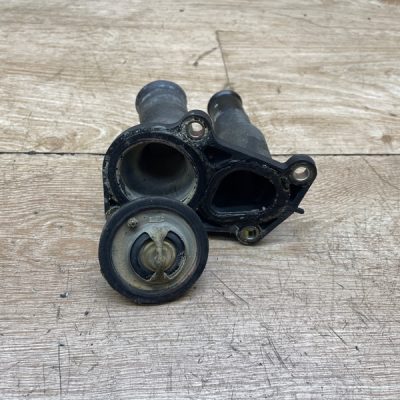 Термостат Ford Fiesta 2005 FUJA хетчбэк 3дв. - изображение 3