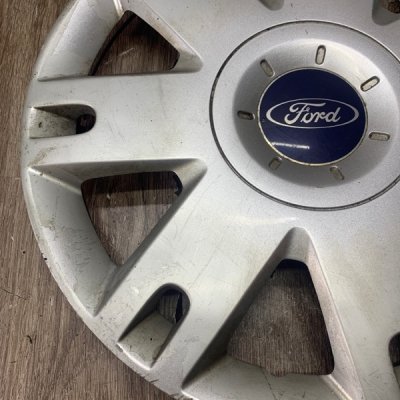 Колпак колеса Ford Fiesta 5 2007 - изображение 5