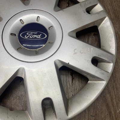 Колпак колеса Ford Fiesta 5 2007 - изображение 6