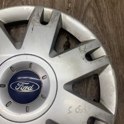 Колпак колеса Ford Fiesta 5 2007 - изображение 7
