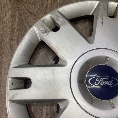 Колпак колеса Ford Fiesta 5 2007 - изображение 8