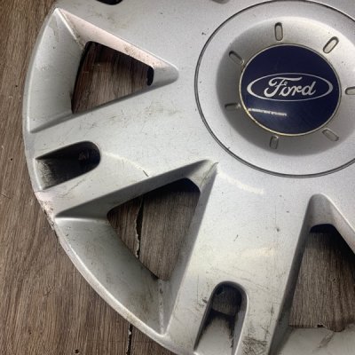 Колпак колеса Ford Fiesta 5 2007 - изображение 5