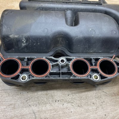 Коллектор впускной Honda Civic 2006 седан 4дв. LDA2 - изображение 3