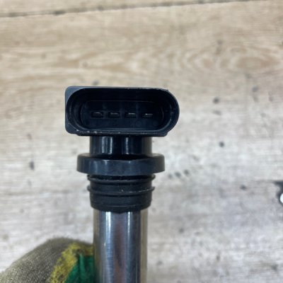 Катушка зажигания Volkswagen Golf 5 2005 BLF - изображение 2