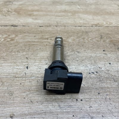 Катушка зажигания Volkswagen Golf 5 2005 BLF - изображение 4
