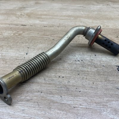 Трубка клапана EGR (ЕГР) Volkswagen Golf 5 2005 BLF - изображение 3