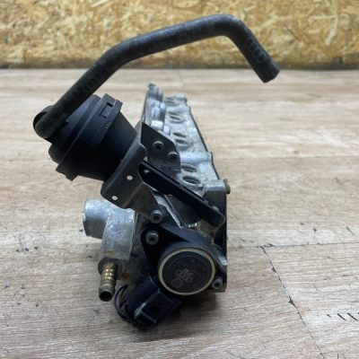 Коллектор впускной Volkswagen Golf 5 2005 BLF - изображение 3