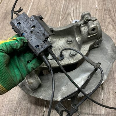 Поворотный кулак BMW 6 series E63 2006 N62B48 купе, Перед., Лев. - изображение 9