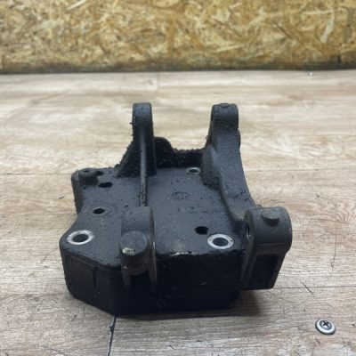 Кронштейн генератора Peugeot 207 2007 TU3JP(KFV) - изображение 3