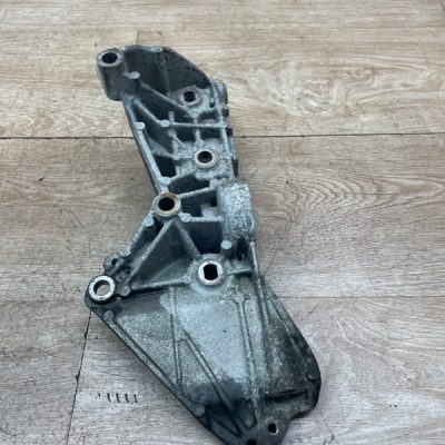 Кронштейн генератора Nissan Qashqai 2010 K9KH282 кроссовер - изображение 6