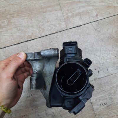 Дроссельная заслонка Peugeot 407 2006 9HZ(DV6TED4) - изображение 6