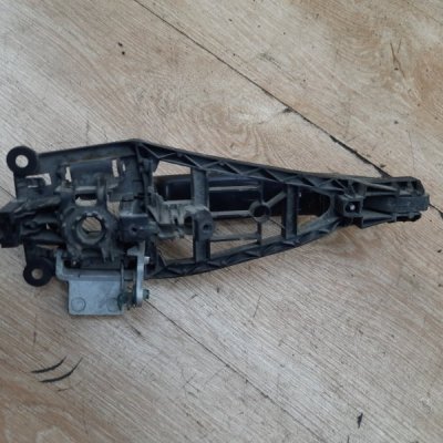 Ручка двери внешняя Opel Astra H 2008 5дв хечбек Перед. Прав. - изображение 7