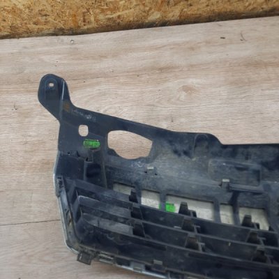 Решетка радиатора Opel Astra H 2007 универсал Z18XER - изображение 6