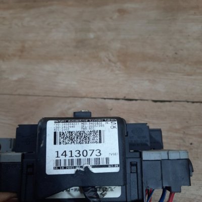 Блок предохранителей Volvo S80 2001 седан 4дв. B5244S - изображение 4