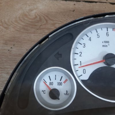 Панель приборов Opel Corsa C 2006 хетчбэк 5дв. Z12XEP 1.2 - изображение 7