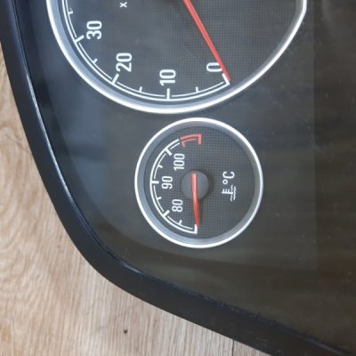 Панель приборов Opel Vectra C 2006 Z18XER хетчбэк 5дв. - изображение 2