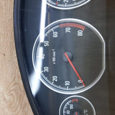 Панель приборов Opel Vectra C 2006 Z18XER хетчбэк 5дв. - изображение 3