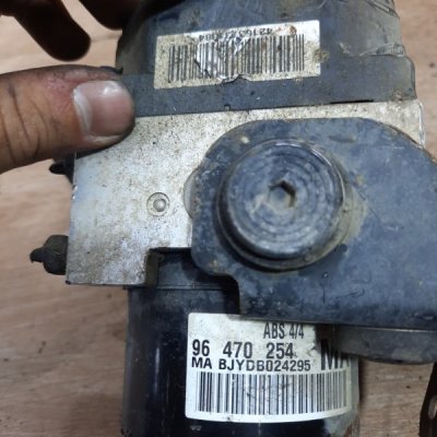 Блок abs Chevrolet Aveo 2007 хетчбэк 5дв. L14(85CUL4) - изображение 9