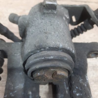 Суппорт Volkswagen Polo 2001 APE хетчбэк 5дв., Задн., Прав. - изображение 6