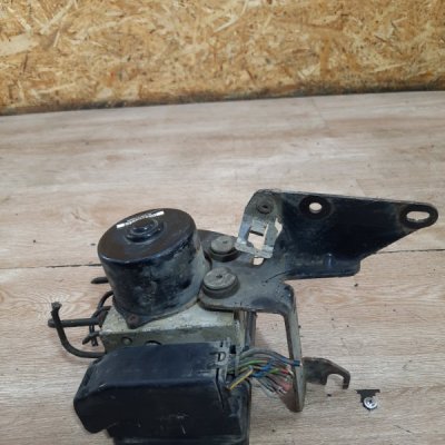 Блок abs Ford Focus 1 2003 хетчбэк 5дв. FYDB - изображение 8