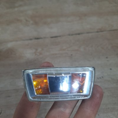 Повторитель поворота Opel Corsa D 2007 хетчбэк 3дв. Z12XEP 1.2 Перед. Лев. - изображение 4