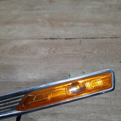 Повторитель поворота Ford Mondeo 2008 хетчбэк 5дв. AOBA Перед. Прав. - изображение 7
