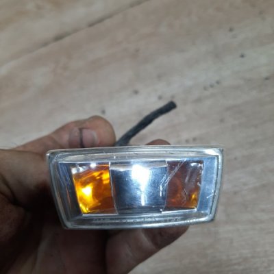 Повторитель поворота Opel Astra H 2007 универсал Z18XER Перед. Прав. - изображение 5