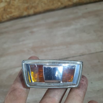 Повторитель поворота Opel Corsa D 2007 хетчбэк 3дв. Z12XEP 1.2 Перед. Прав. - изображение 6