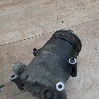 Компрессор кондиционера Ford Focus 2 2007 хетчбэк 5дв. HXDA - изображение 3