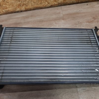 Радиатор ДВС Audi A3 2004 хетчбэк 3дв. AXW - изображение 4