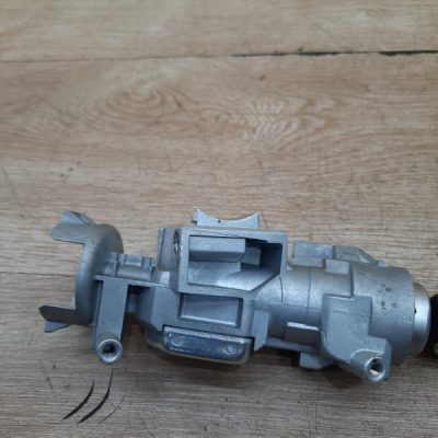 Замок зажигания Ford Focus 2 2007 HXDA хетчбэк 5дв. - изображение 5