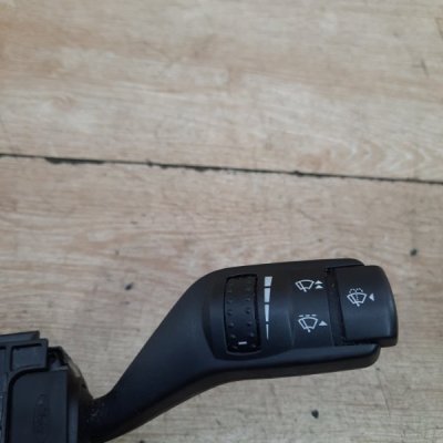 Подрулевой переключатель Ford Focus 2 2007 хетчбэк 5дв. HXDA - изображение 9