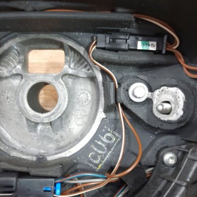 Руль Opel Corsa C 2006 хетчбэк 5дв. Z12XEP 1.2 - изображение 10