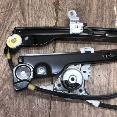 Стеклоподъемник Nissan Qashqai 2008 кроссовер MR20DE Перед. Лев. - изображение 3