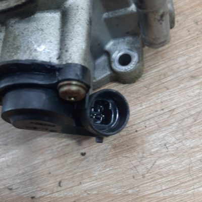 Дроссельная заслонка Chevrolet Aveo 2007 L14(85CUL4) хетчбэк 5дв. - изображение 5