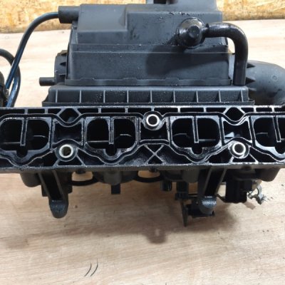 Коллектор впускной Opel Astra H 2007 5дв хечбек Z16XER - изображение 6