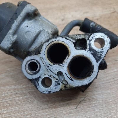 Клапан EGR (ЕГР) Ford Mondeo 2003 хетчбэк 5дв. CJBB - изображение 2
