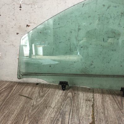 Стекло Nissan Qashqai 2008 Джип Внедорожник HR16DE Перед. Лев. - изображение 2