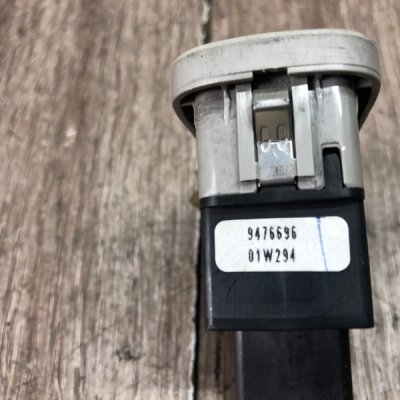 Кнопка стеклоподъемника Volvo S80 2001 седан 4дв. B5244S Задн. Прав. - изображение 6