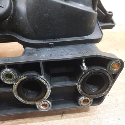 Коллектор впускной Volkswagen Polo 2000 AUC хетчбэк 5дв. - изображение 9