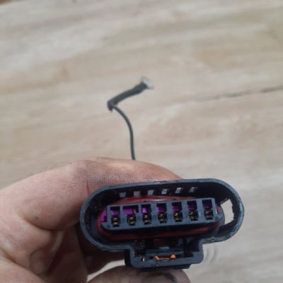 Штекер модуля зажигания Opel Insignia 2014 хетчбэк 5дв. A18XER 1.8 - изображение 2