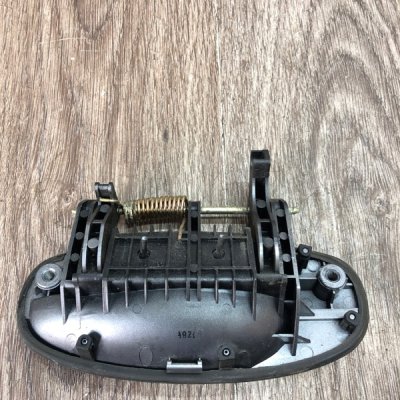 Ручка двери внешняя Chevrolet Aveo 2007 хетчбэк 5дв. L14(85CUL4) Задн. Прав. - изображение 2
