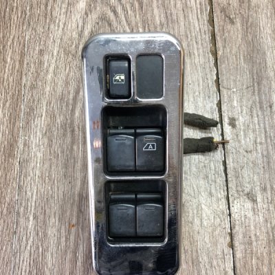 Кнопка стеклоподъемника Nissan Qashqai 2008 Джип Внедорожник MR20DE Перед. Прав. - изображение 5