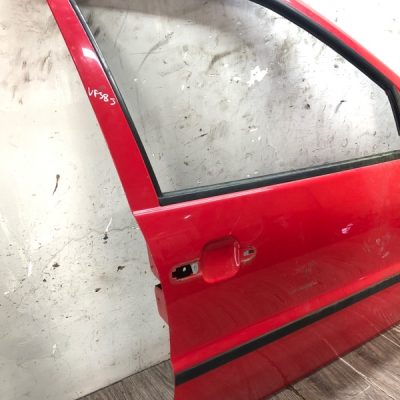 Дверь Volkswagen Polo 2000 AUC хетчбэк 5дв., Перед., Прав. - изображение 2