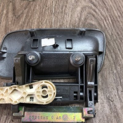 Ручка двери внешняя Opel Zafira A 2003 минивен Z16XE 1.6 Задн. Прав. - изображение 2