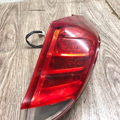 Фонарь Honda Civic 2013 N16A1 хетчбэк, Задн., Прав. - изображение 2